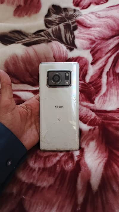 sharp Aquos R6 12 128