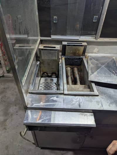 Fries & Zinger Counter Automatic