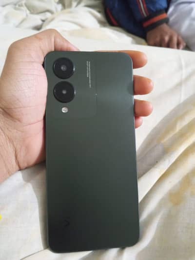 Vivo y17s 6/ 128 GB rom