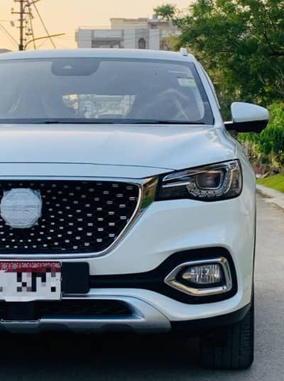 MG HS MODEL REGISTERED 2022 MANUFACTURE 2021