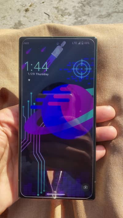 sharp aqua R9 clean display no dot shade condition just box open12.256