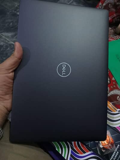 Dell latitude 5300 i7 8th gen Touch Screen