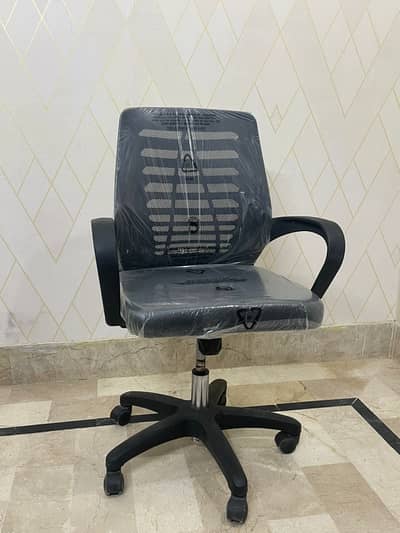 HZA Office Chairs | Affordable | Karachi
