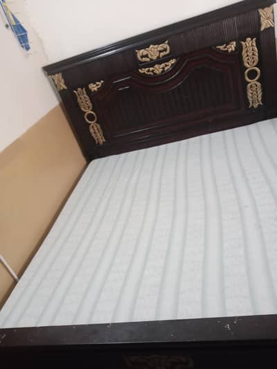 Stylish Wooden Double Bed with 2 Bedside Tables – Excellent Condition