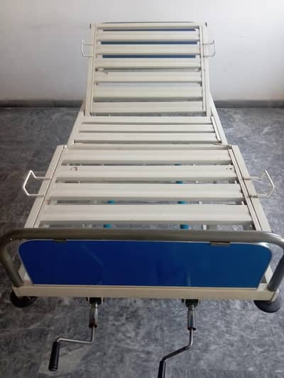 Single Hospital Bed for Sale – Manual (Head & Foot Adjustable)