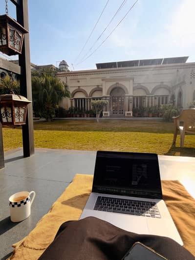 Macbook pro 19 | 16 inch