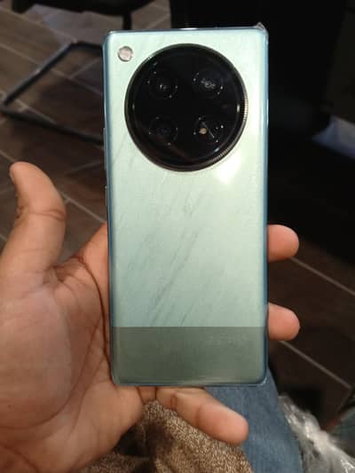 infinix zero 40 10/10