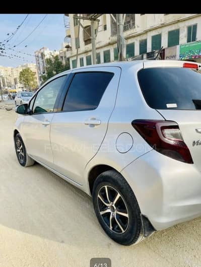 Toyota Vitz F 1.0