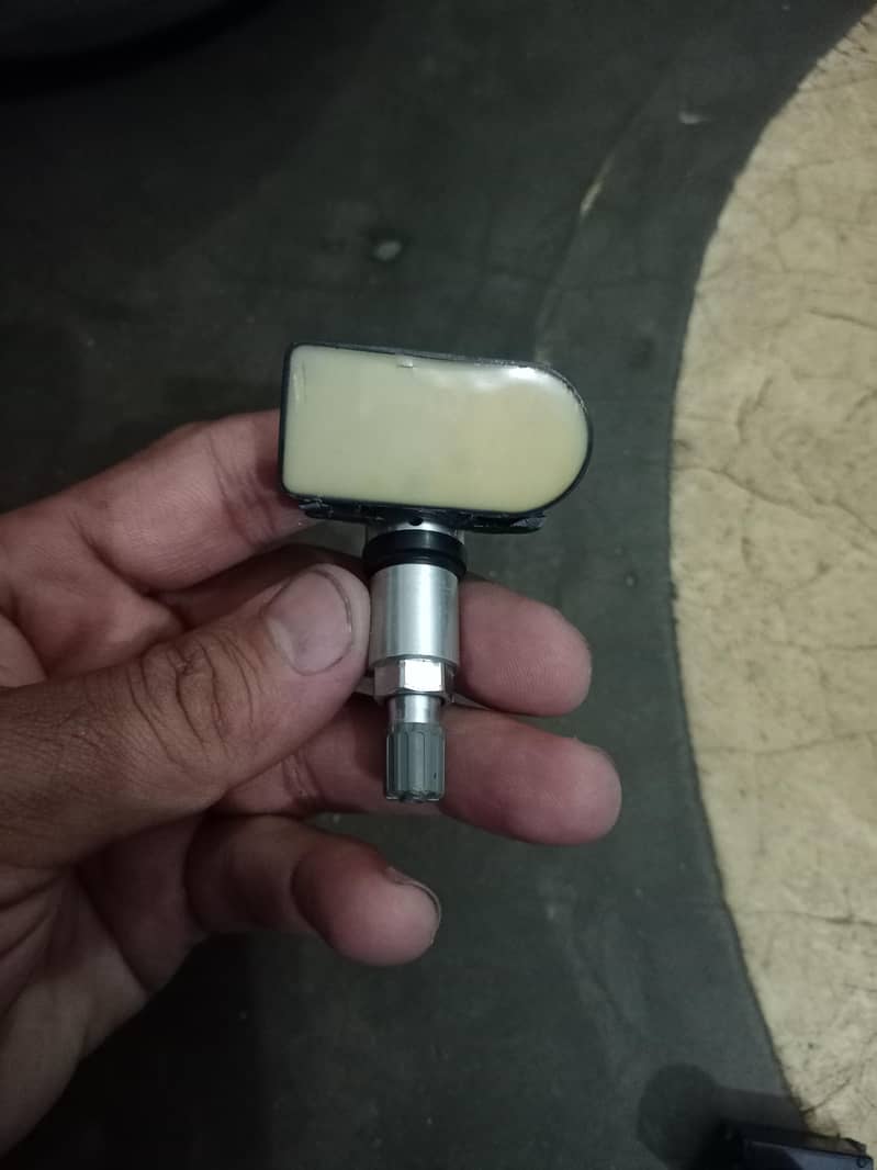 tyer pressure sensor 2