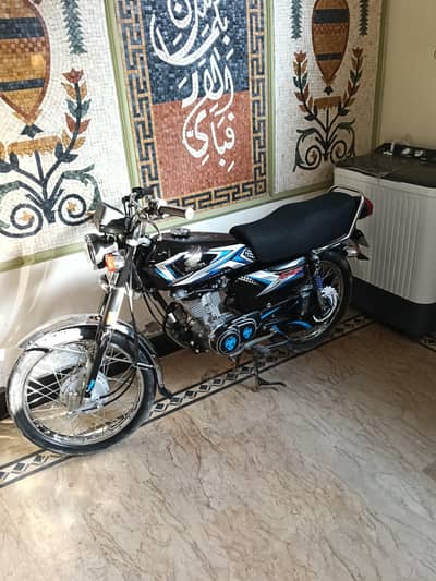 Honda CG 125 only 2800 drive new and lash condition
