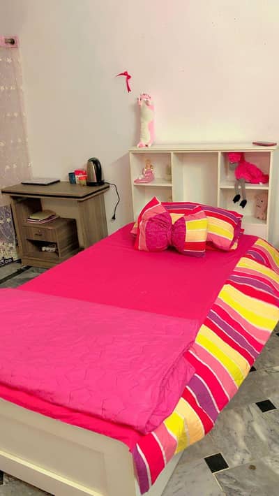 Single bed with dressing for sale