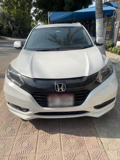 Honda Vezel Z (2016 Model/2016 Registered)