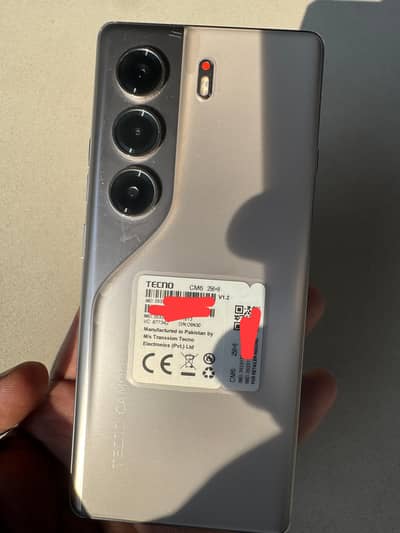 Camon 40 Pro 256 GB  05. Nov. 2026 Warranty Park h