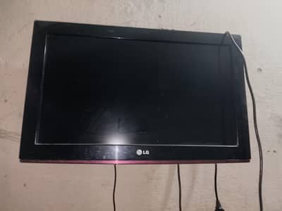 LG Original 32 Inch LED TV – Excellent Condition