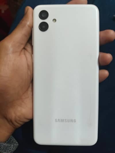 Samsung A04