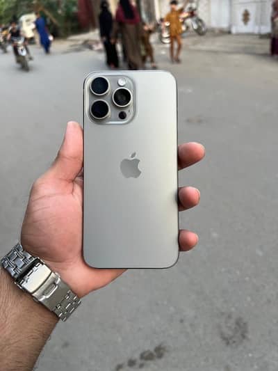 Iphone 15 pro max Hk Model Pta Approved 90%Health waterpack with box