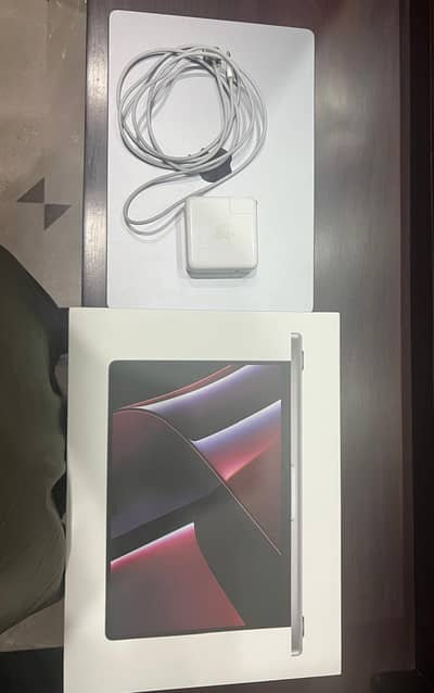 Apple MacBook pro M2