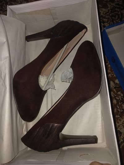 milano women brown heels