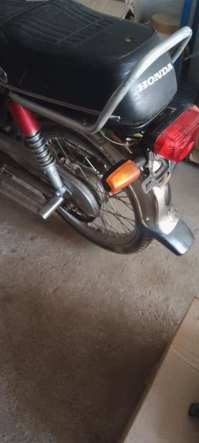 Safari 70 bike for sale 03124985312