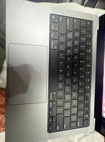 Apple MacBook pro M2
