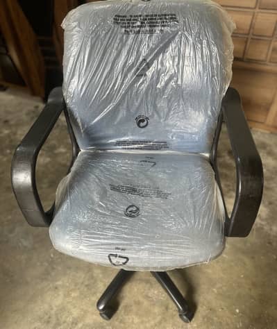 Used Revolving CHAIRS