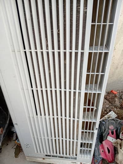 Portable ac in used condition
