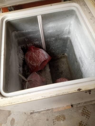deep freezer for sale running condition 0306=2590=109