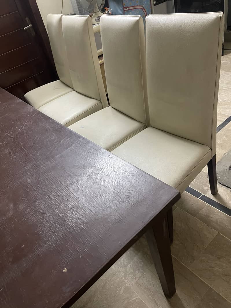 Dinning table 11