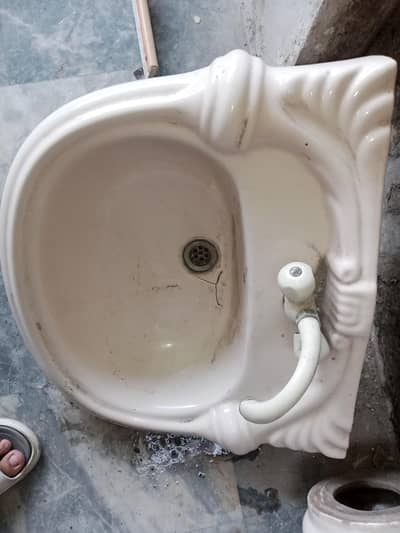 Wash  basins for  sale rabta 03174291827 what's app