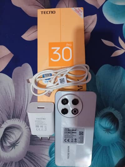Tecno Spark 30 pro | 8/128 | Condition 10/10 | 5 Months used only