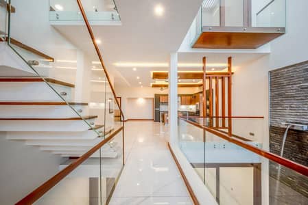 2000 Sq Yards Near Shahrah E Faisal Newly Renovated Bunglow With Swiiming Pool For Commercial Use