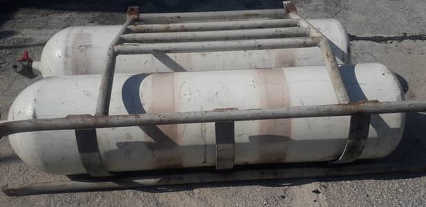 C N G cylnders with Frem  Suzuki Liyana