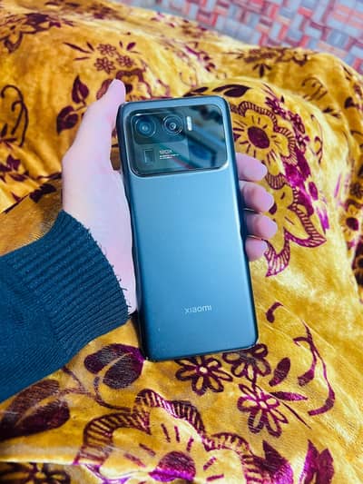 Xiaomi Mi 11 ultra  ( 12/256 Gb)