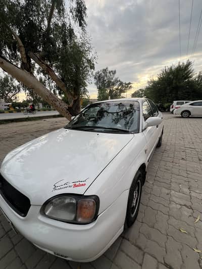 Baleeno car 2005 model