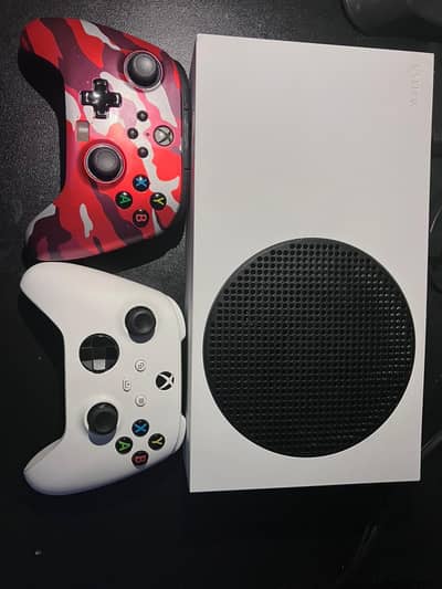 Xbox Series S 512GB With Full Box