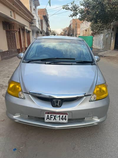 Honda city 2004 model