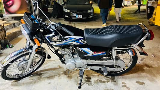 Honda 125 Black Edition 2025 model