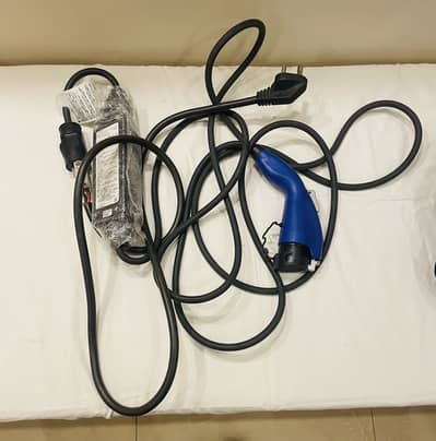 Prius PHV Charger / PHV charger