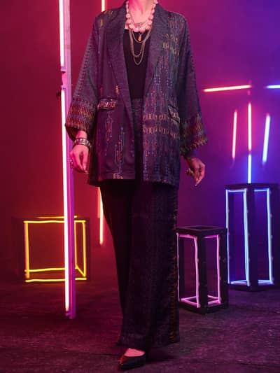 Women Formal Coat – Excellent Condition