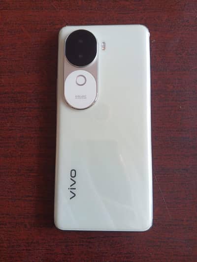 vivo v40e mobile
