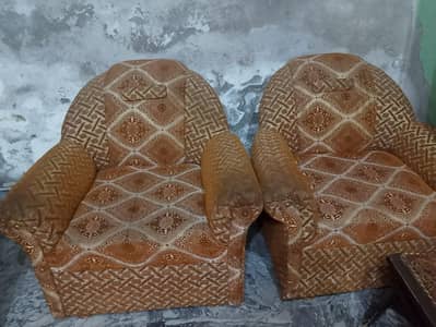 5 seater.  3 , 1 , 1