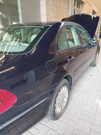 Mercedes-Benz E-200 Kompressor for Sale