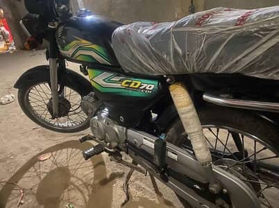 HONDA CD70