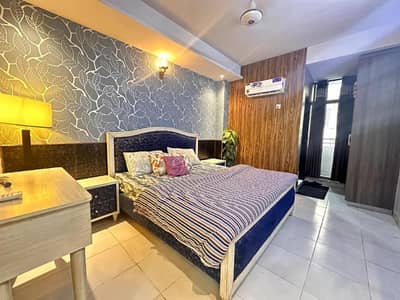 Prime Gulberg 3 Investment | Fully Furnished 2-Bed | 42-Month Plan