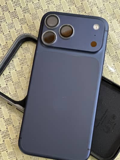 A1 CONDITION NO SCRATCHES