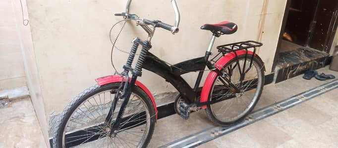 Sirf stand tota h baqi sub working ok h