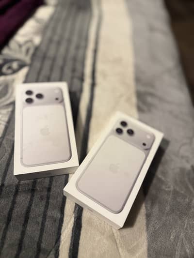 17 pro max Silver 256gb