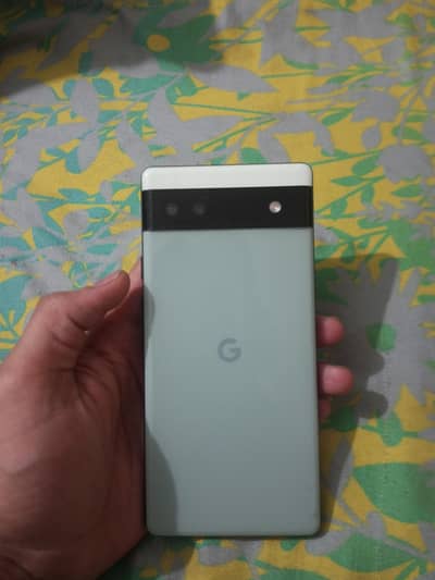 Im selling my google pixel 6a just panel crack