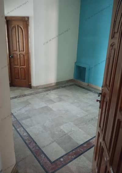 G-11/1 30*60 Ground portion Available For Rent