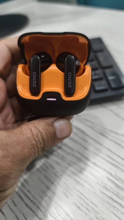 Zero Wave Pro Ear Budds New And Perfect Working